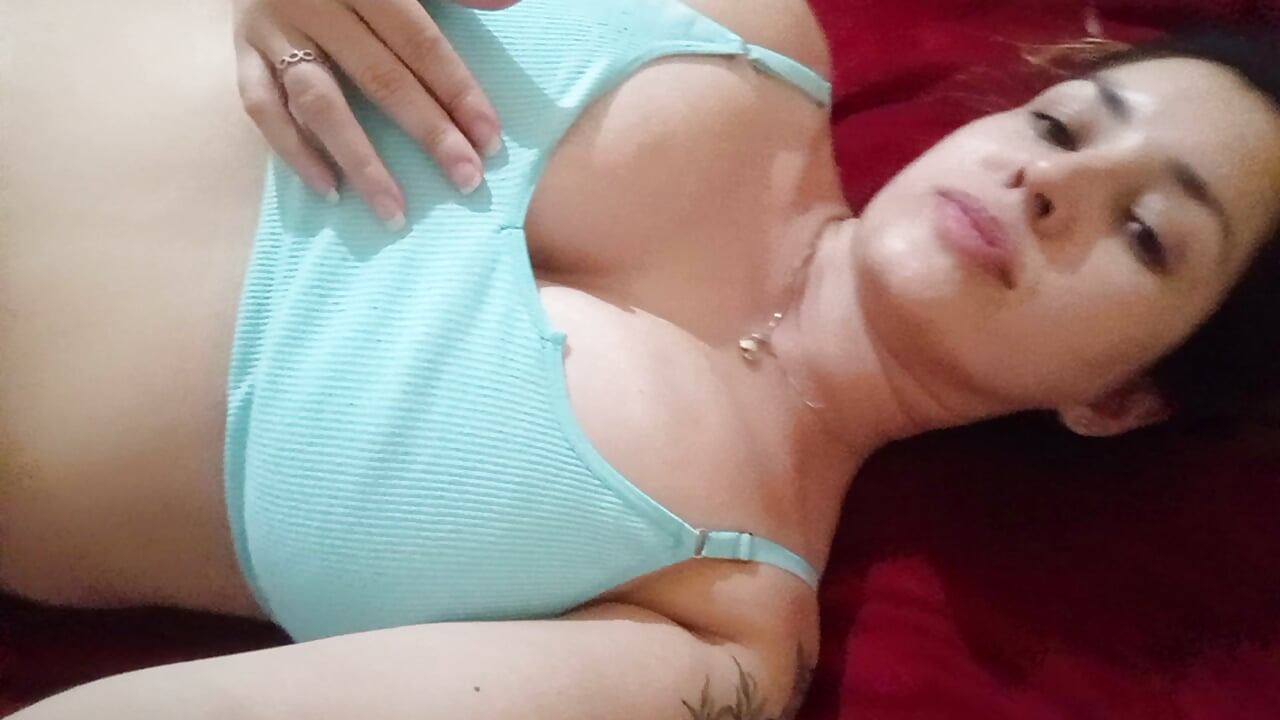 Seducing - vidéo du modèle de showcams Busty_lorena