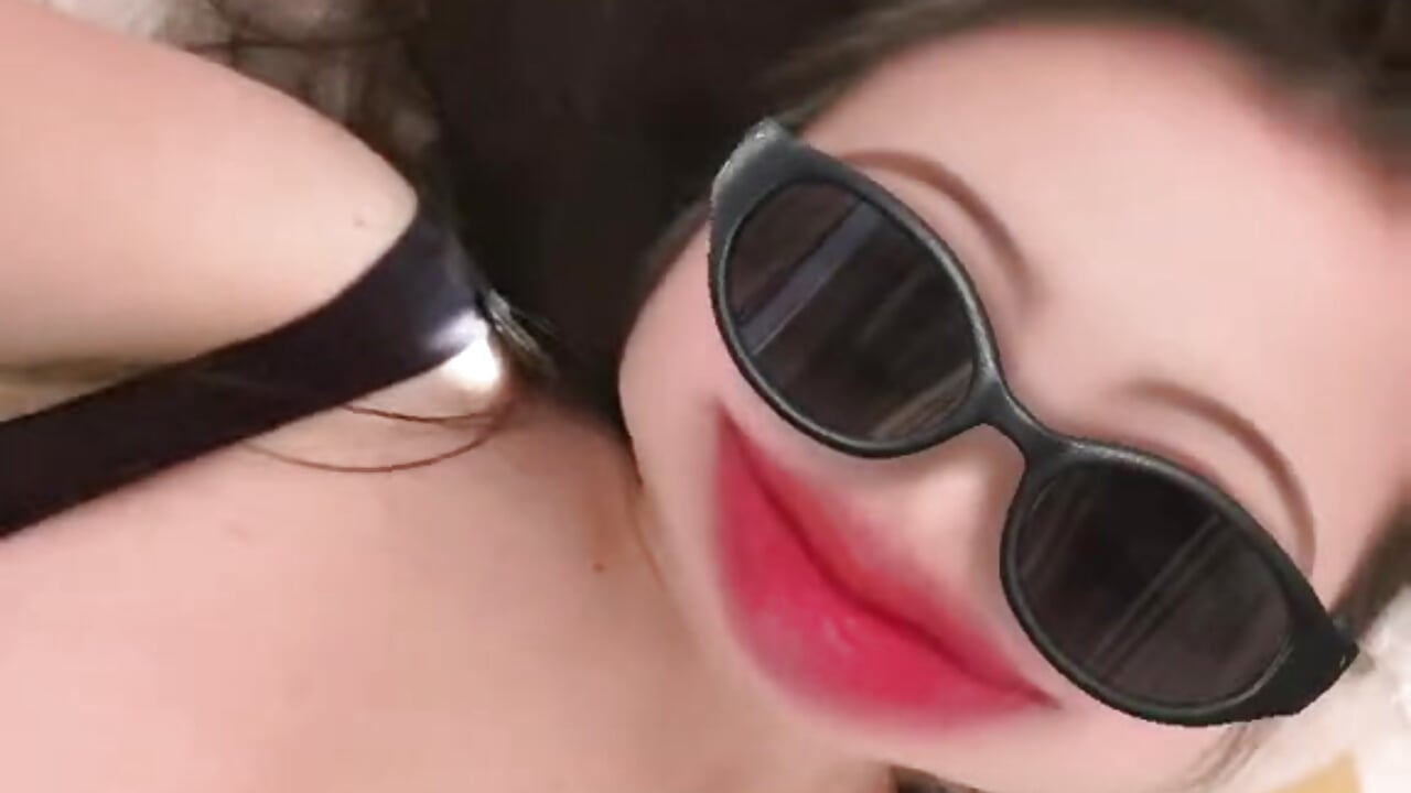 😌 - vídeo de Mie_Mie21