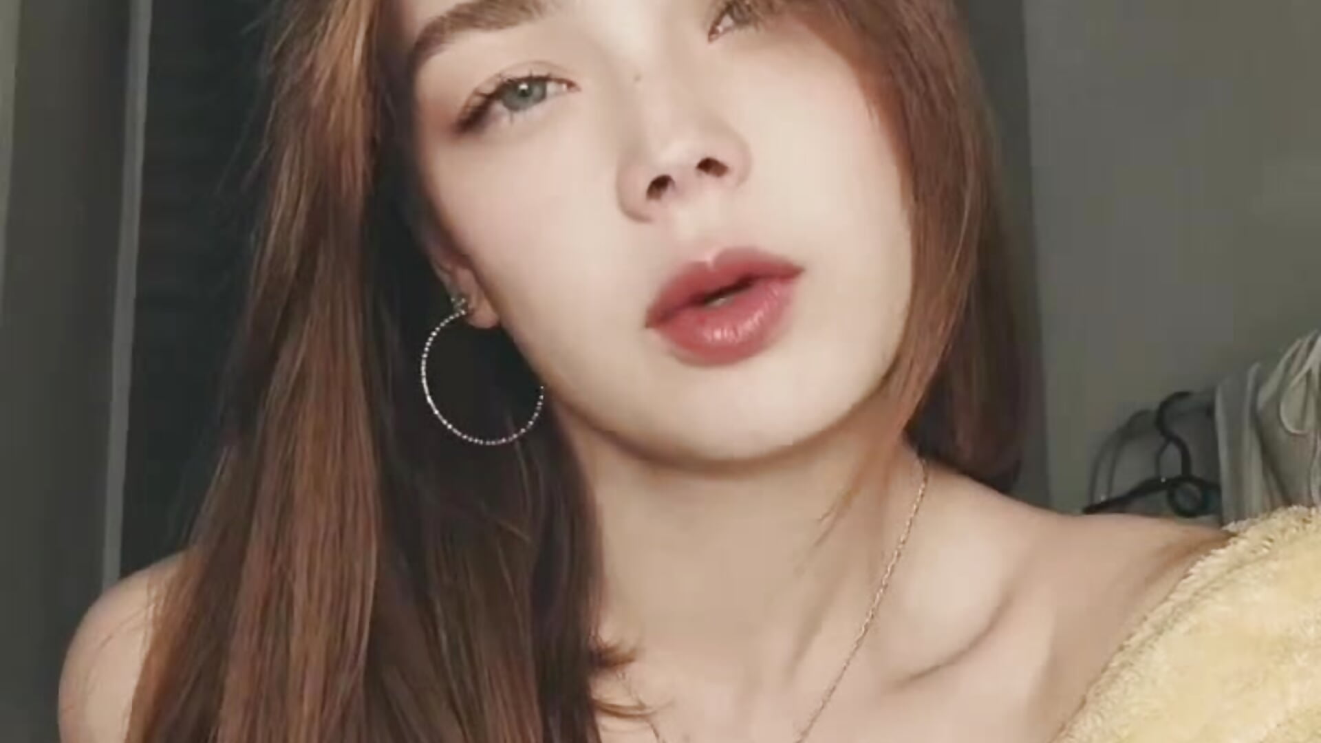 my sweet face sings for you - video by JaneAsterrr cam model