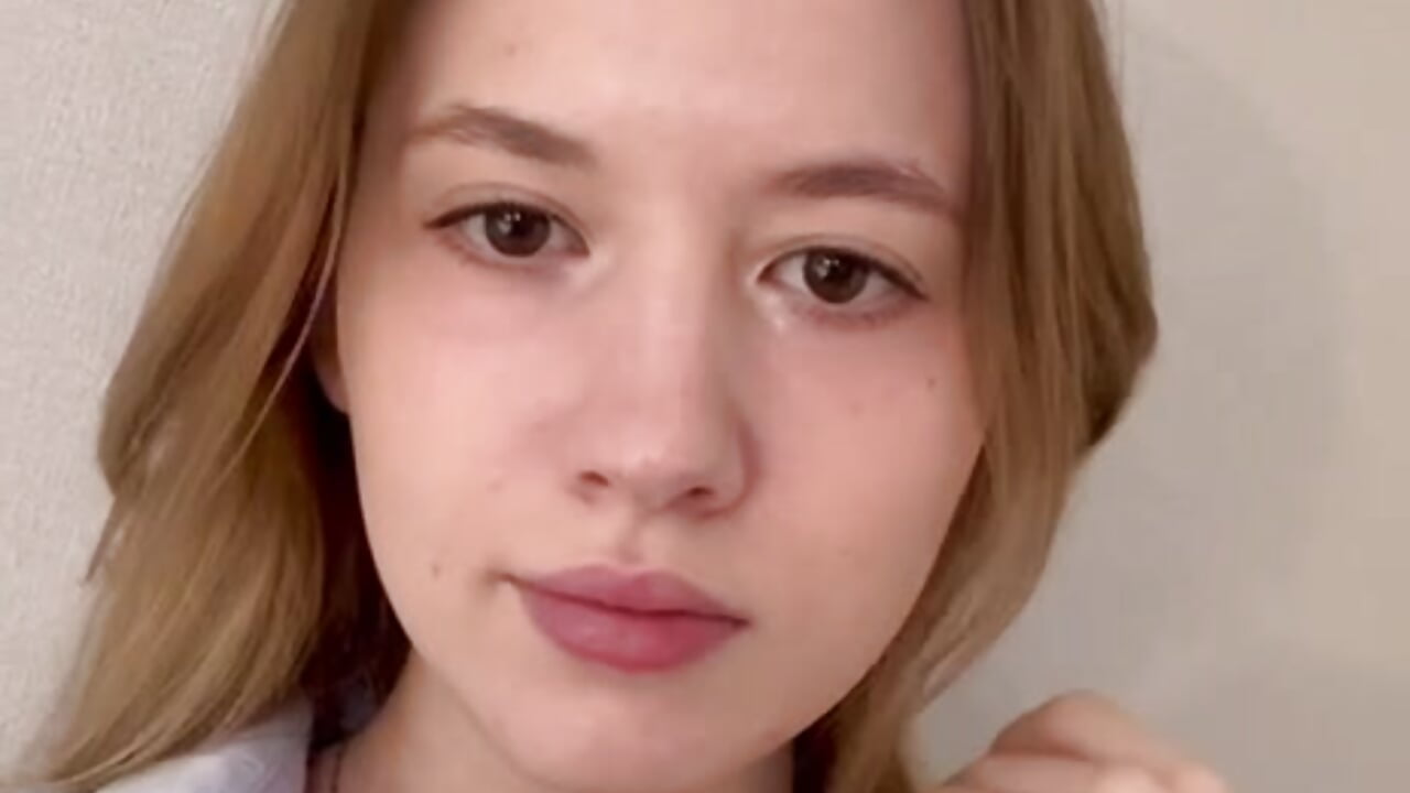 heyal - vídeo de la modelo de cam keep_magic