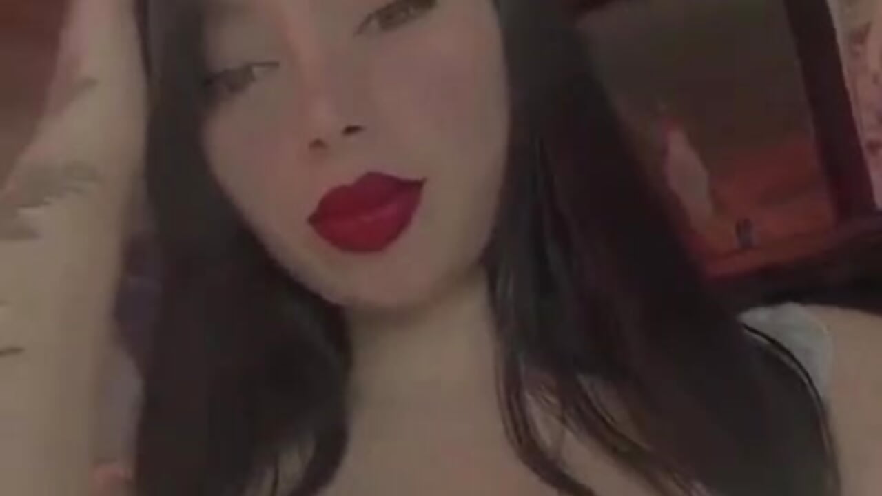 welcome - video by camiila_ruiz_hh cam model
