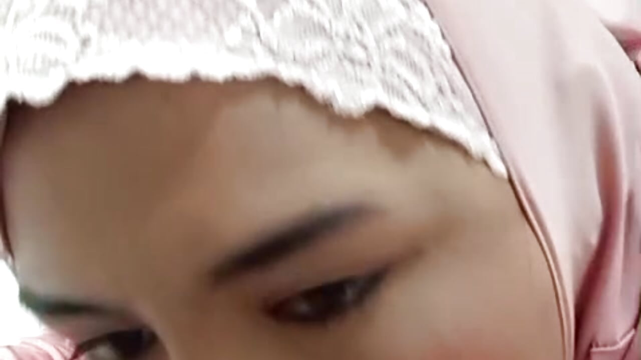 I'm ready for you - วิดีโอโดย alia_asad โมเดลแคม