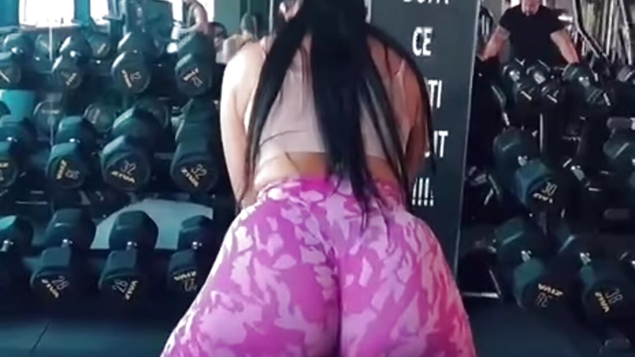 Big booty - video av Kimmie_Hot cam-modell