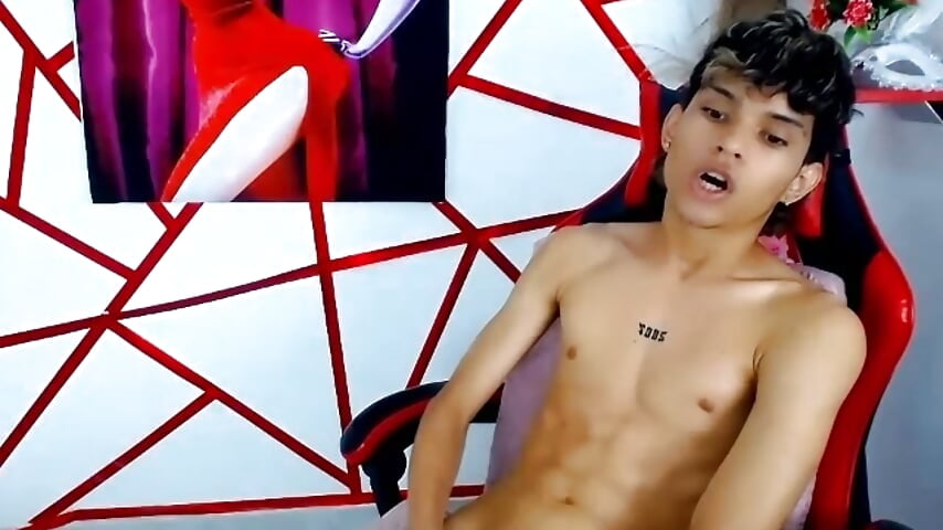 SHOW CUM + SMOKE — filmik chris_evans77, modela(-lki) na kamerkach