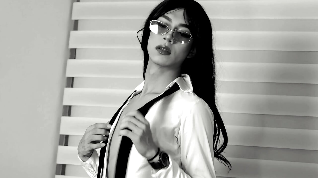 Did I treat you... or did I provoke you first?💋 - วิดีโอโดย Miss_sunshinee โมเดลแคม