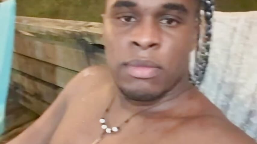 día de picnic - clip cu Ragnar_Kamau model videochat