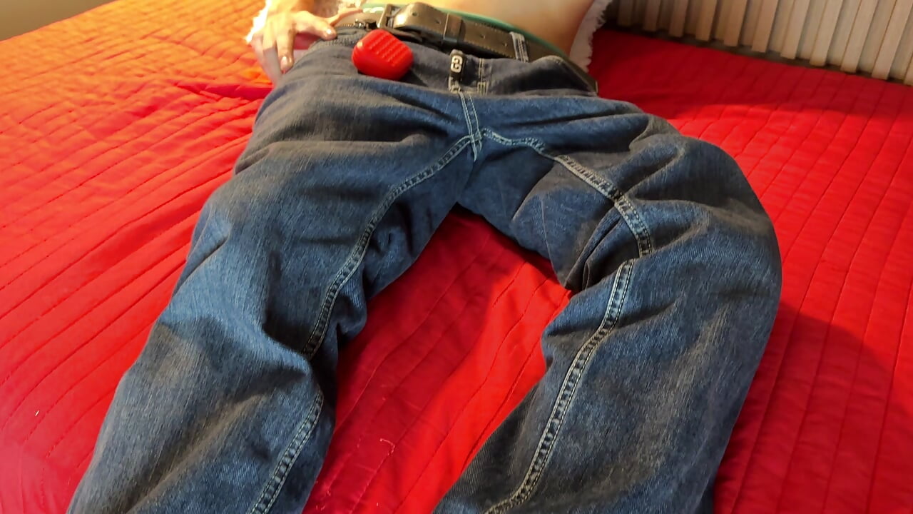 profile-intro-video-1785443330 - video by maxim_rod cam model