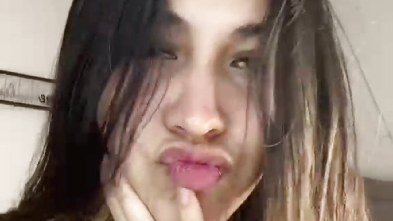 Free - video by mia_adamsxx