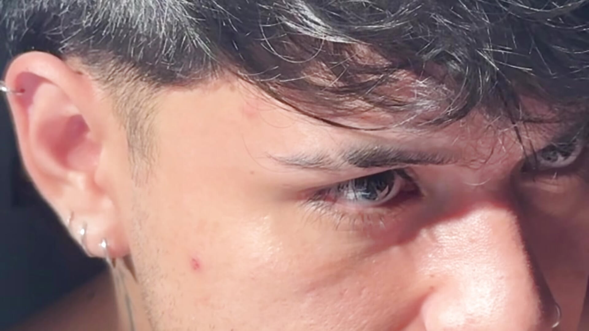 049d535363f94353b80d359946c01e25 - video av Tuenkim_ cam-modell