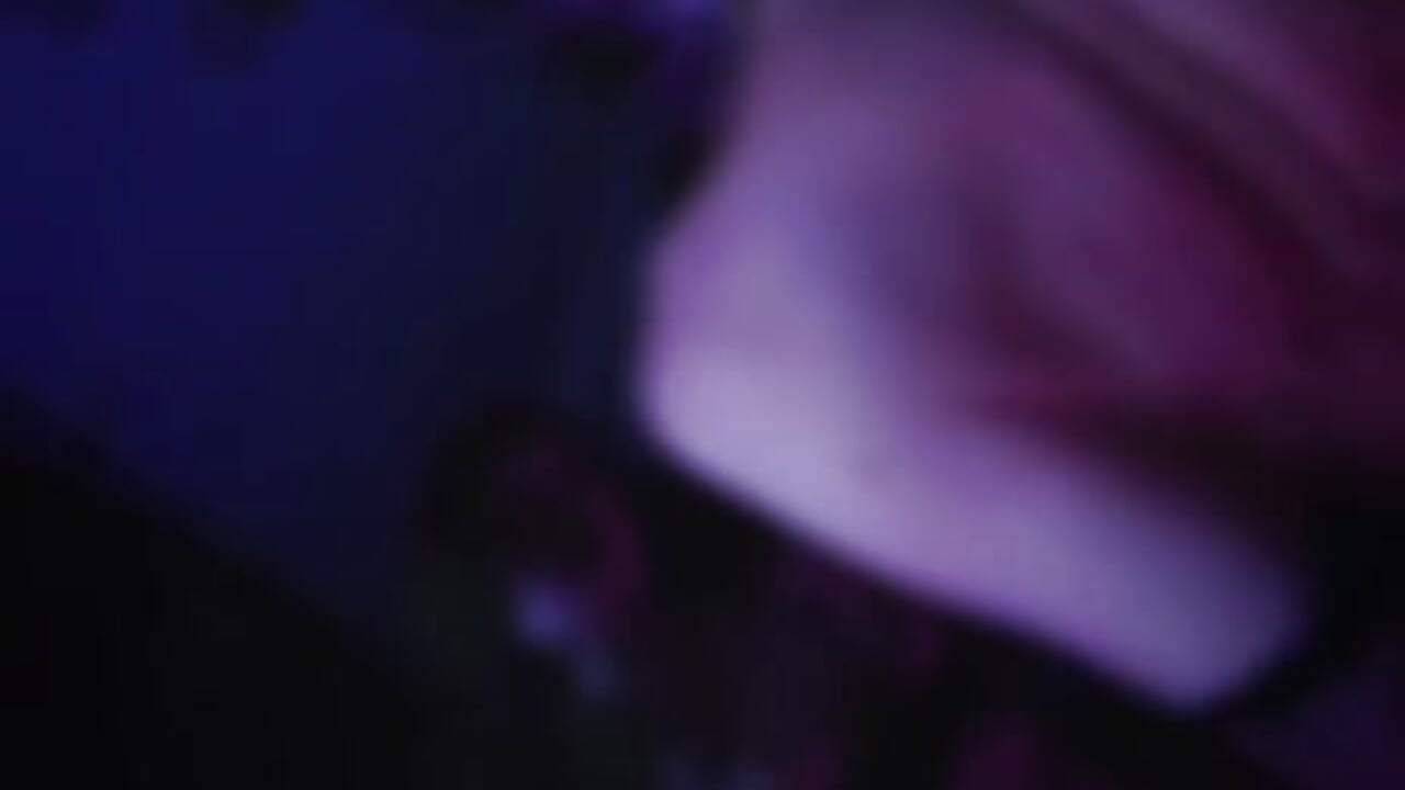 first tease - відео від вебкаммоделі H3xD0ll