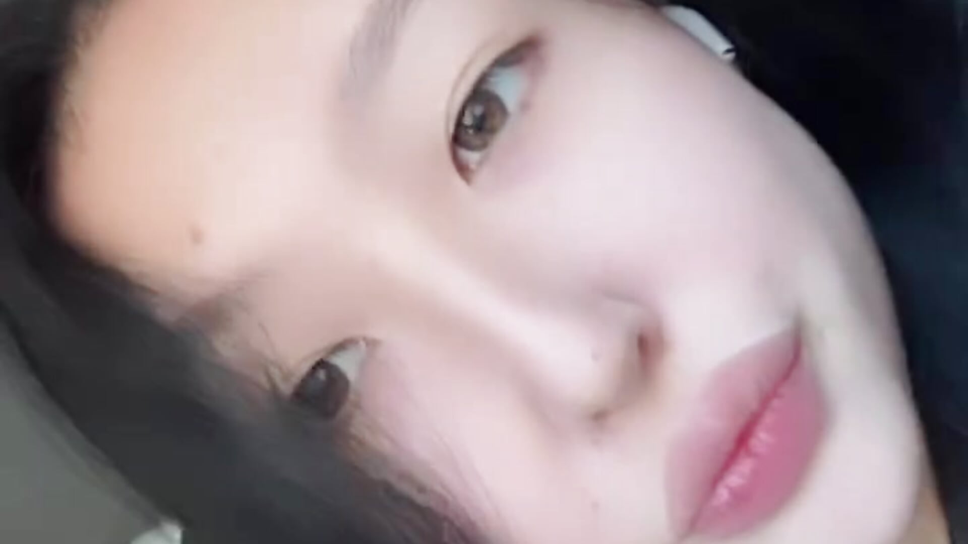 You Love Me? 💕 - Vídeo de Kimikoo, modelo de vídeos