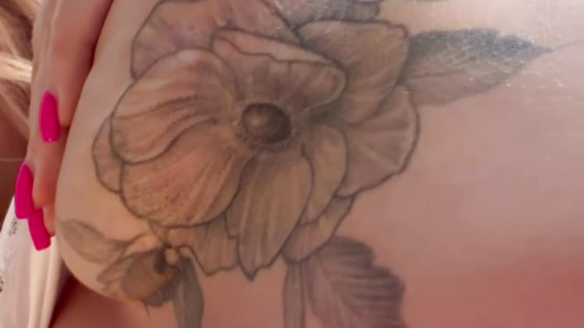 Tattoo - AriaPureTemptation主播的视频