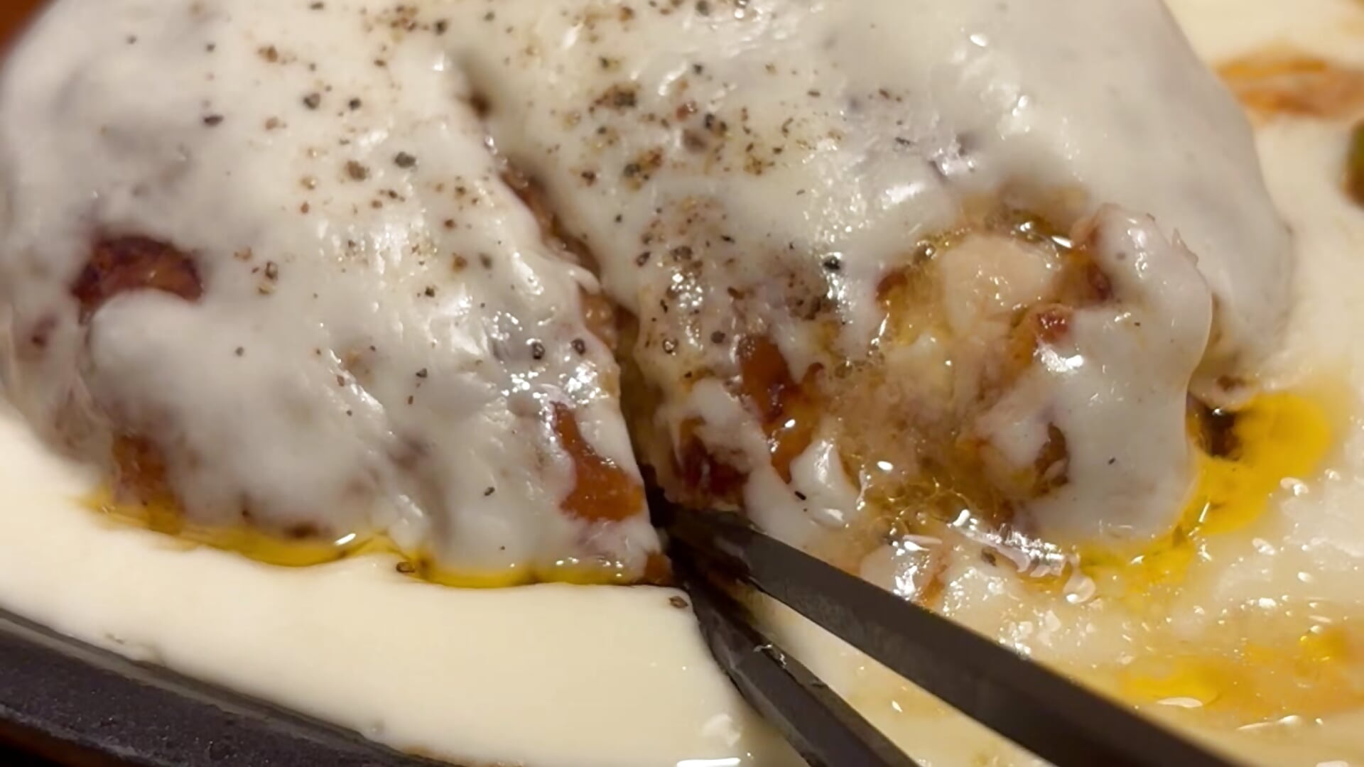 ハンバーグ😋 - vídeo de la modelo de cam mei_chan_jpn