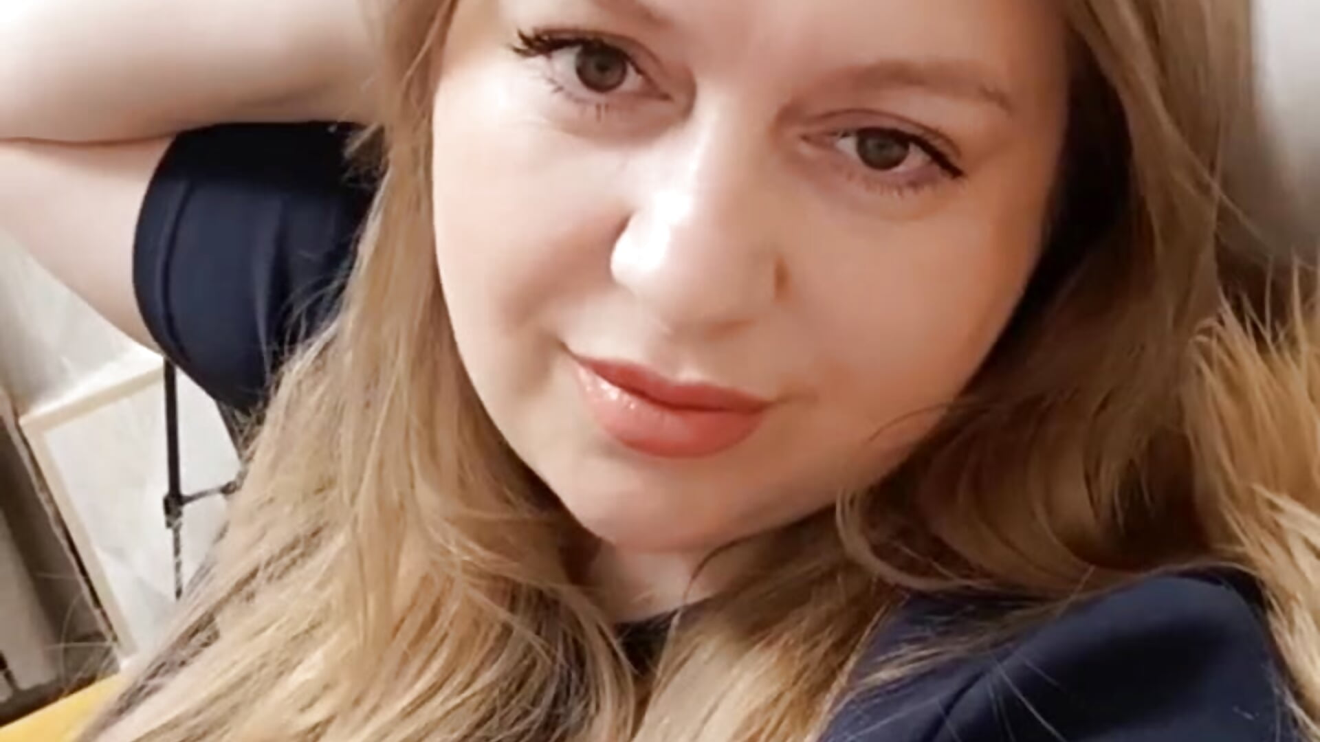 video5359511872737419834 – video modela na kameri CleoXotie