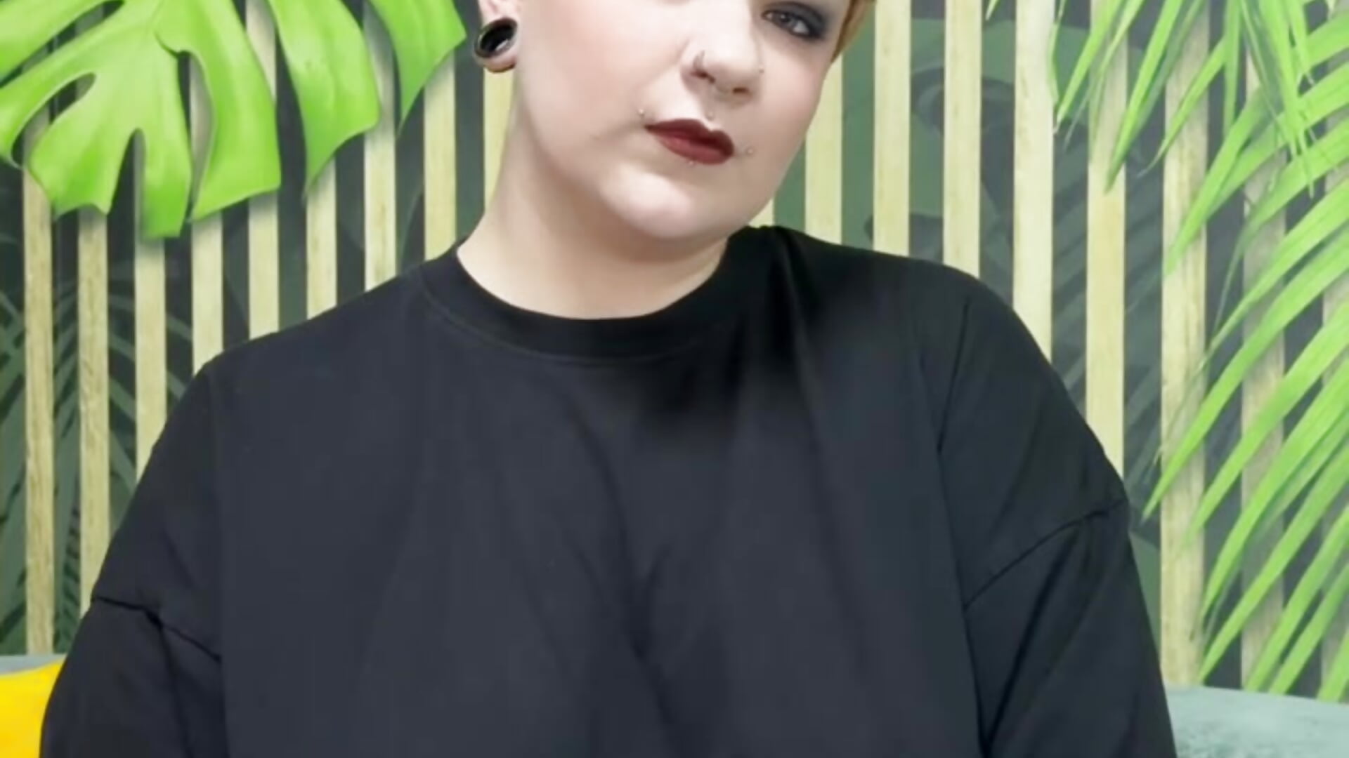 Me - vídeo de Edna_Davis modelo de câmara