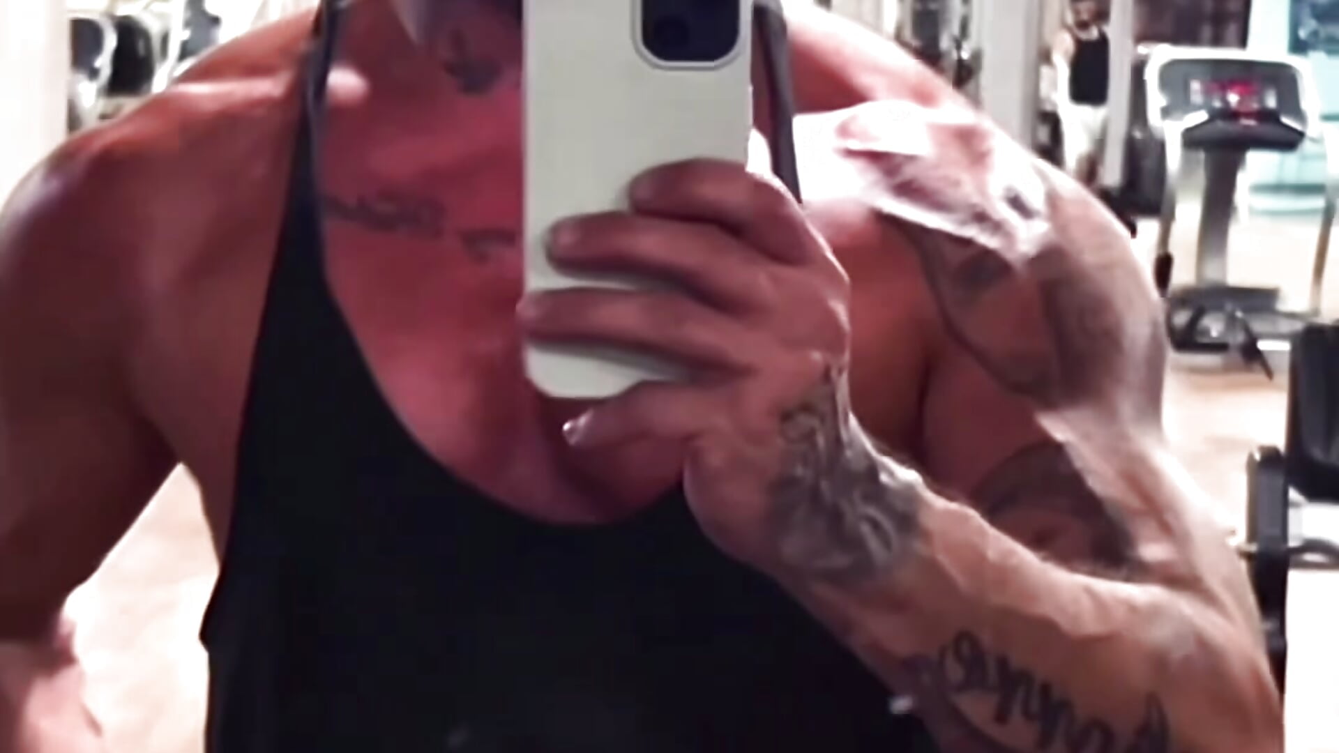 1275DFFA-F9C9-45D6-B824-5B623BF77720 - video av Siriuslunaris cam-modell