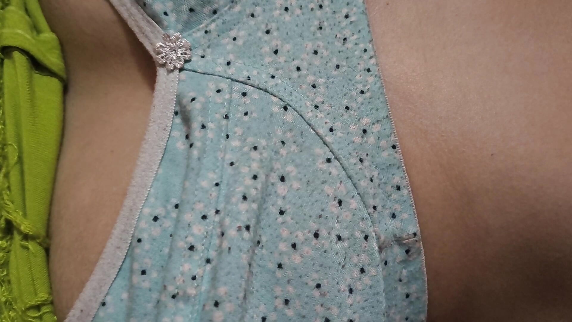 Zoya khan - video by Sofia_khan123 cam model