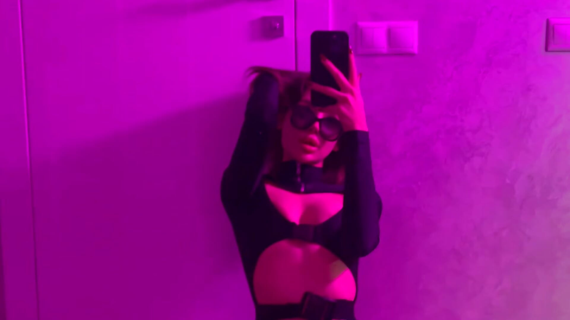 🍒 - відео від вебкаммоделі Regina_Noire