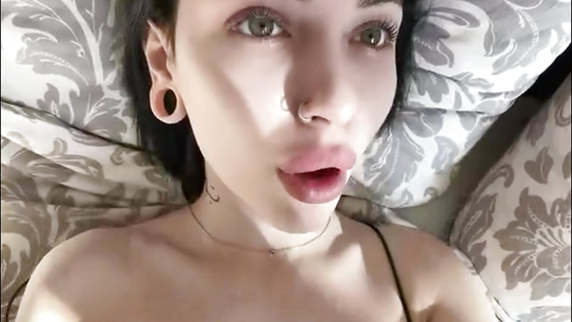 my green eyes - відео від вебкаммоделі dreamegan