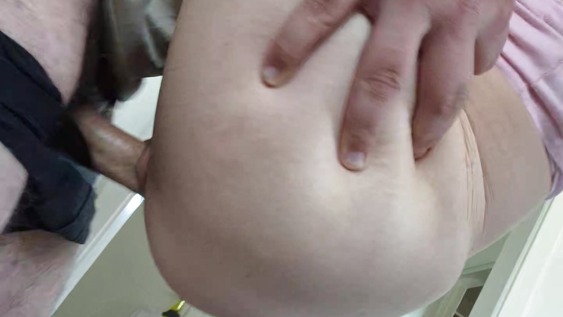 Lift me up & fuck me deep