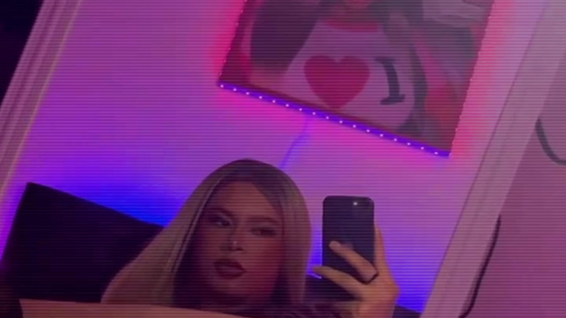 something britt - βίντεο μοντέλου BrittXDante