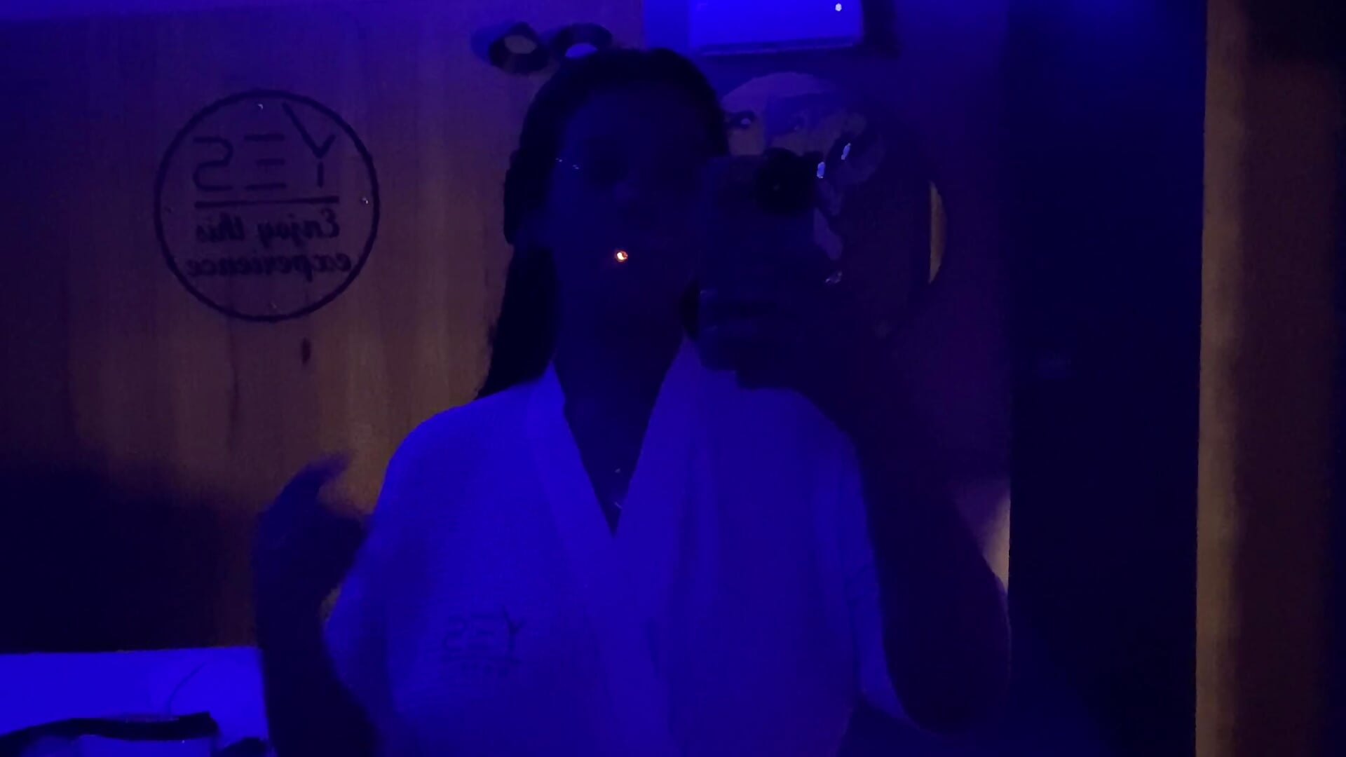 IMG_3600.mov - відео від вебкаммоделі Deusa_Arcana