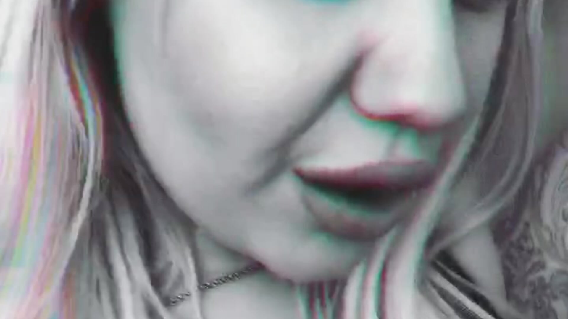 39b571bc480347cb9913b8e1b027e4be - video van AlexaVibelife cam-model