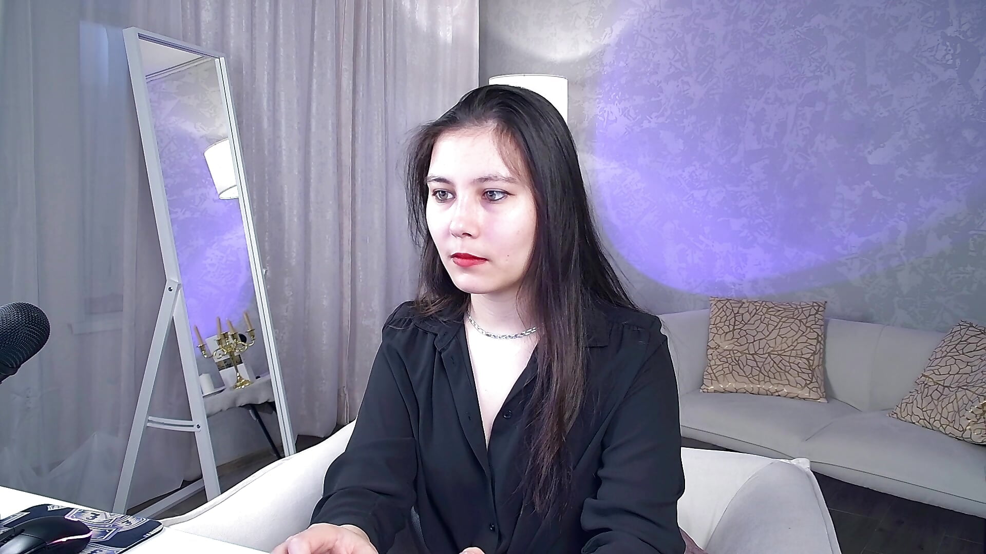 Come with me into a world of dreams—one, two... - video av ElisonAvergarden cam-modell