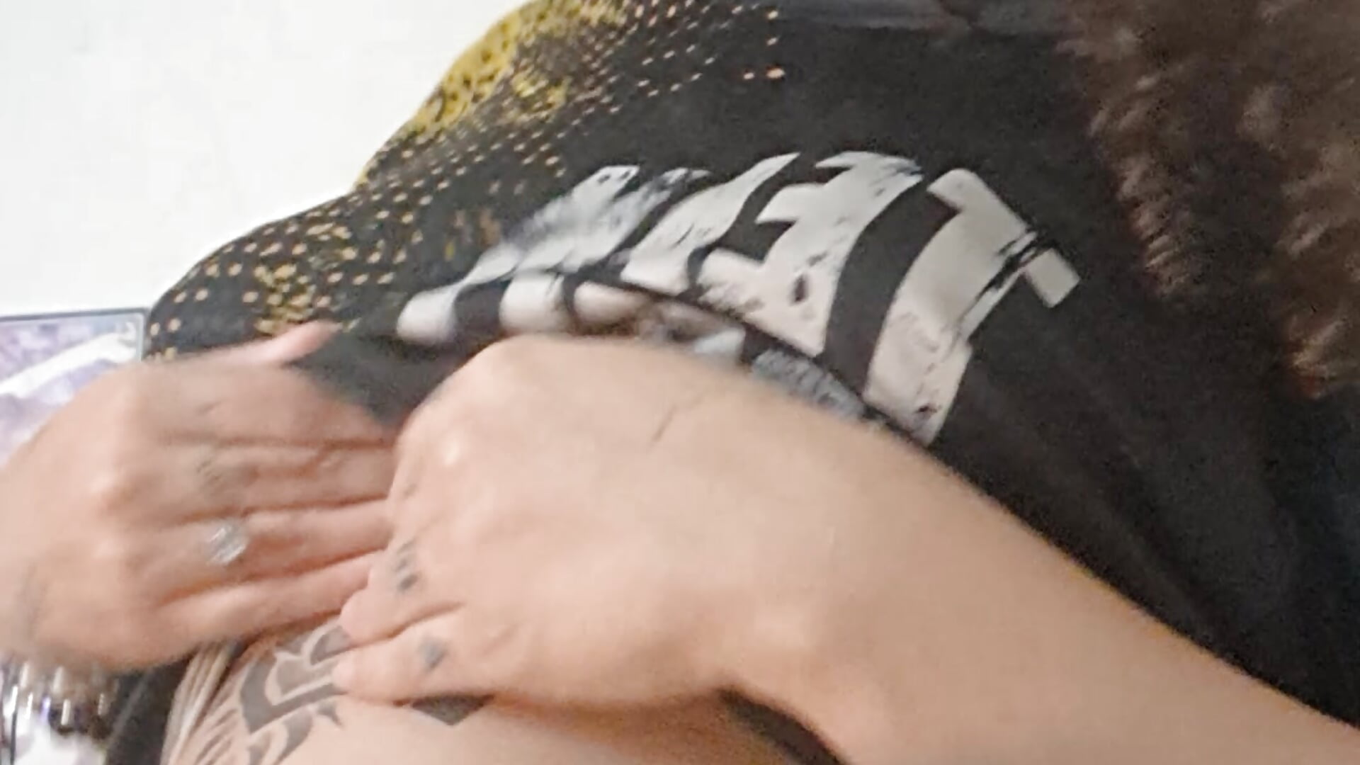 u like my belly? - video by wendybeckett4 cam model