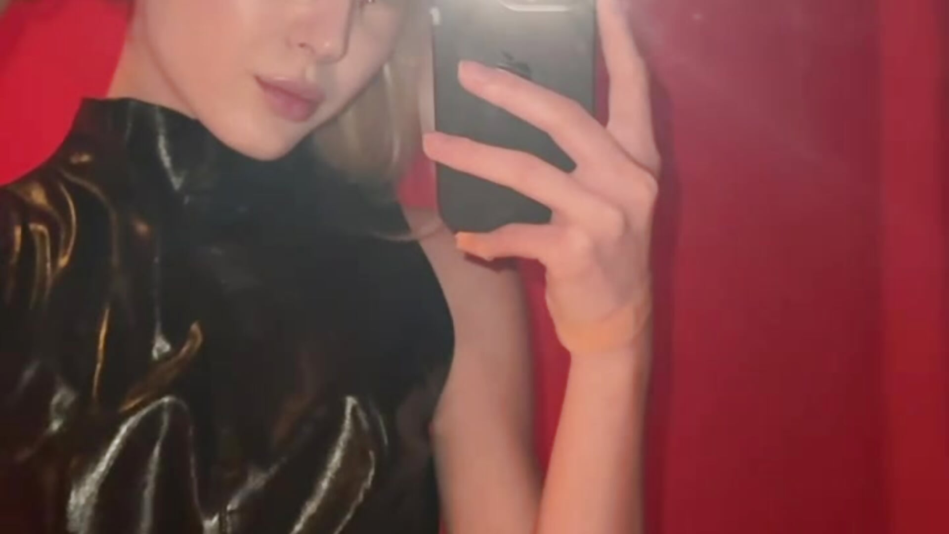 black dress🖤💃✨ - video by LottieSaugis cam model