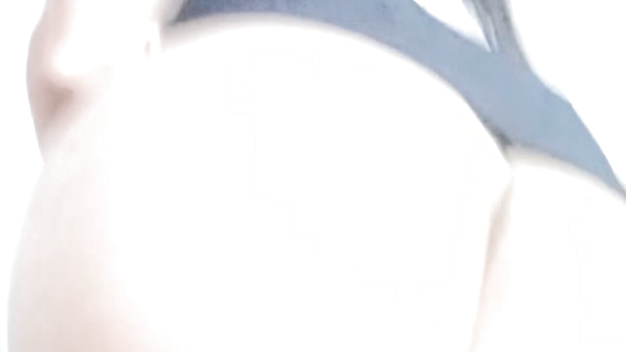 RUN ME THE THREAD - clip cu Rossye_Rossye model videochat