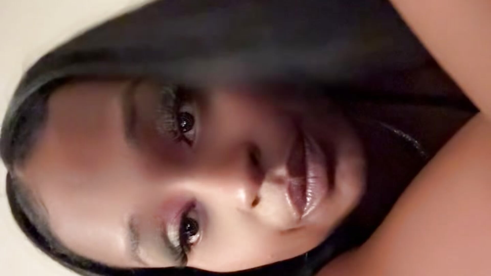 A44D028F-94E0-4078-9145-EF97EC045A9C - video by Obeythedoll cam model