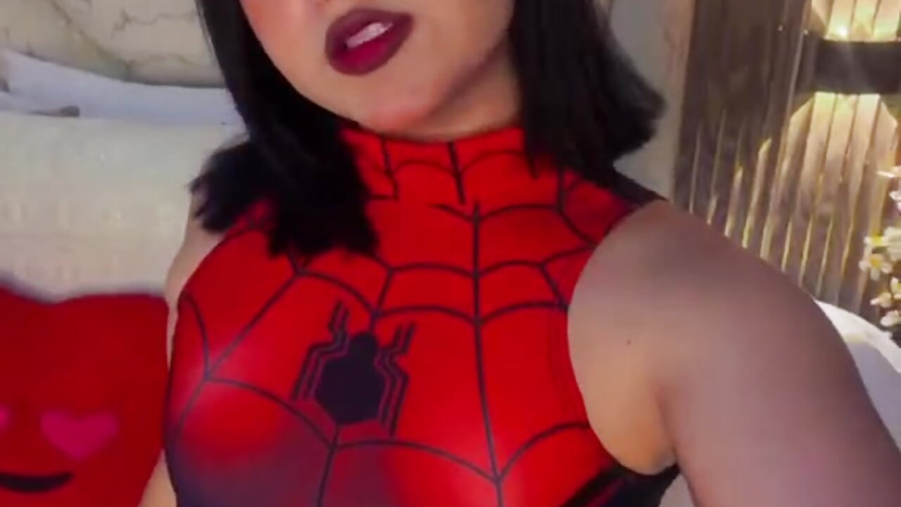 follow me plis plis hahaha <3 - video di Lilith_nyxx modella di cam