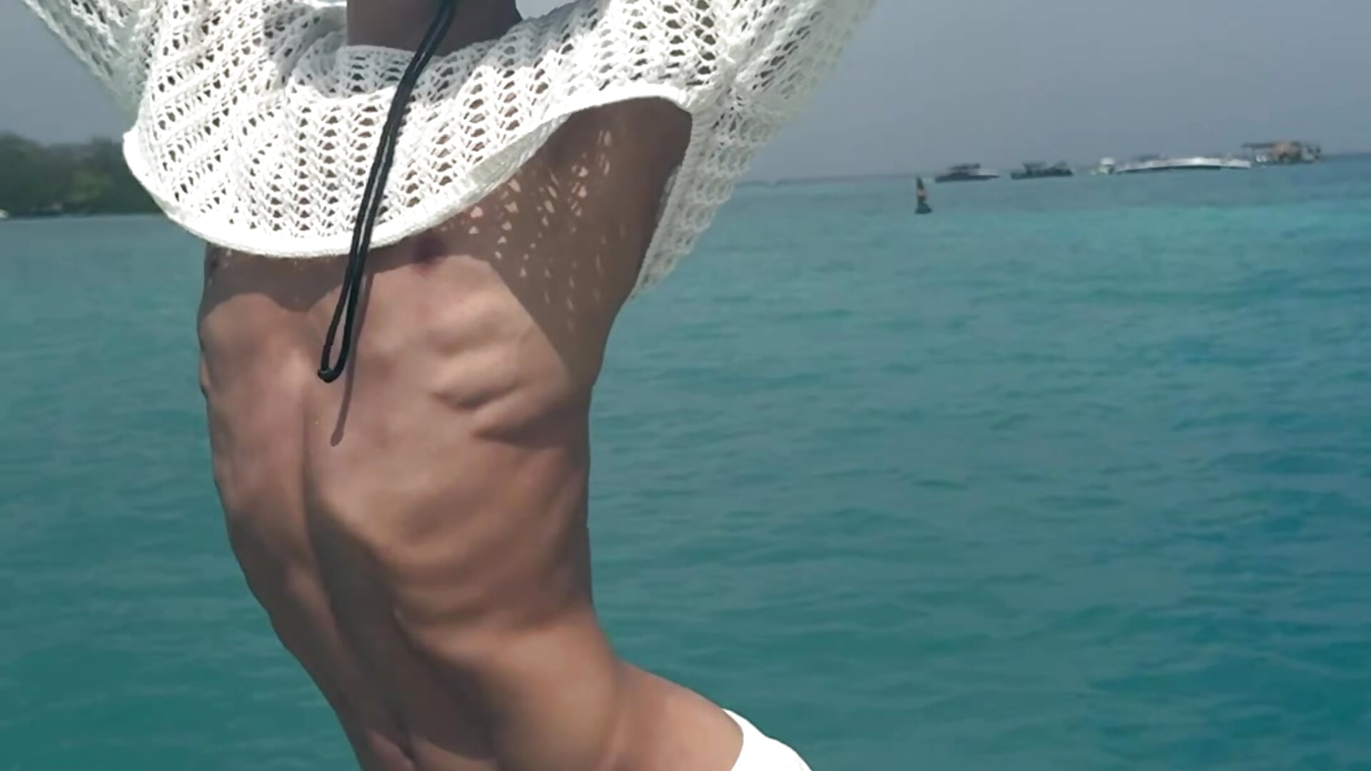 Demasiado caliente para el océano 🔥🌊 - Vídeo de kai_OnFire, modelo de vídeos