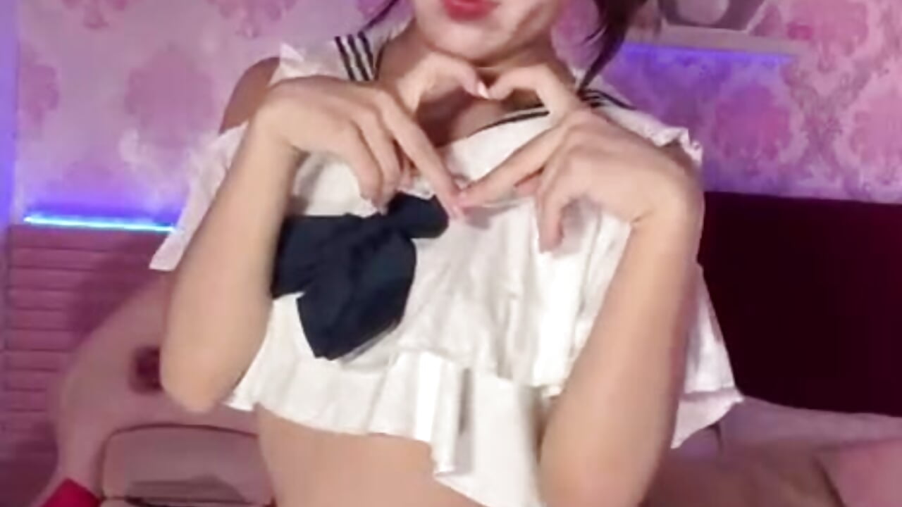 I'm so cuteee♥ - clip cu ValeryBeaumont model videochat