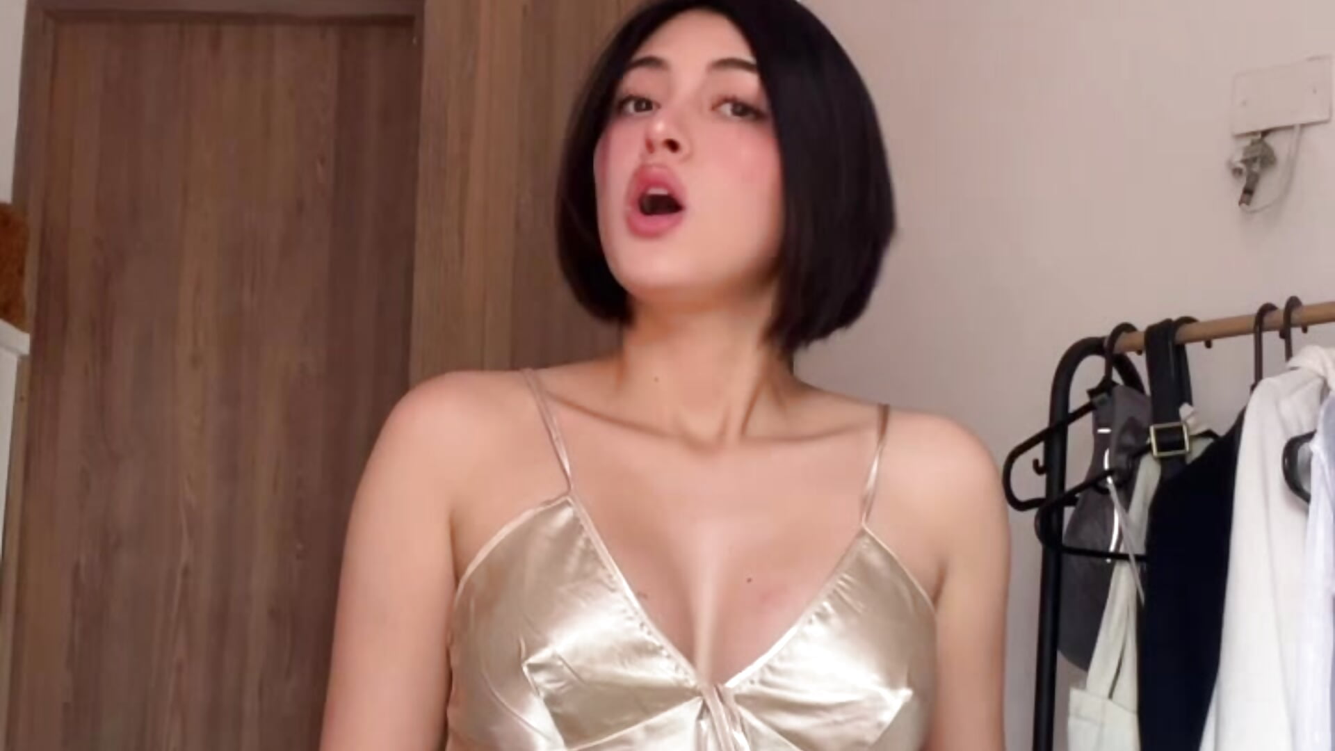 Dance with me - video oleh SeleneHale kamera model