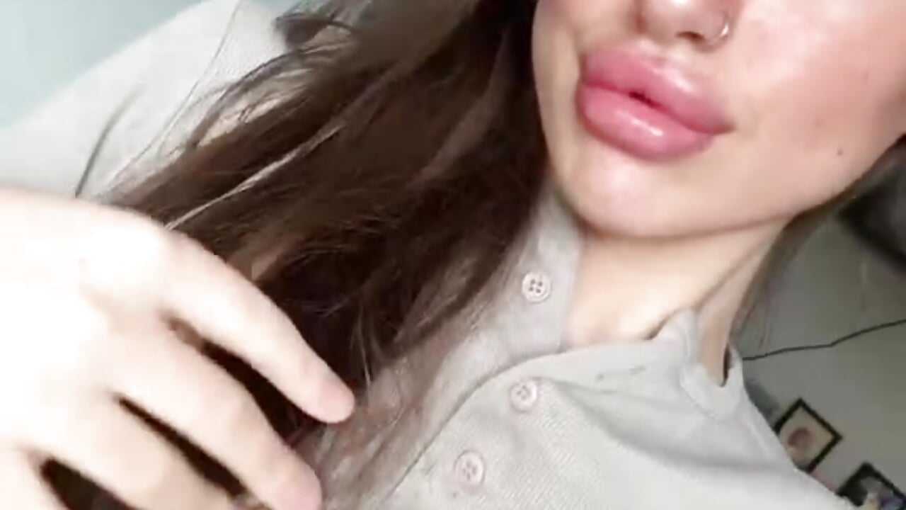 hiii xx - Chloewhiteex主播的视频