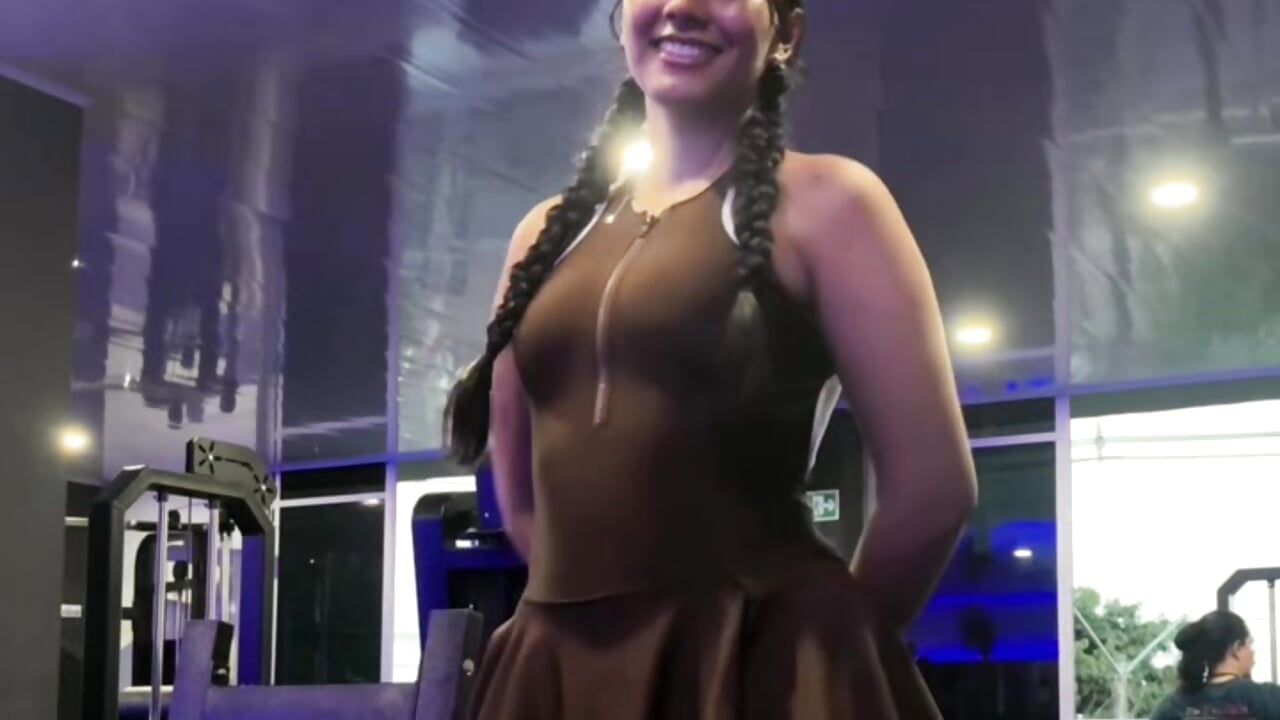 A little bit of me, out of here - video by liaa_swan cam model