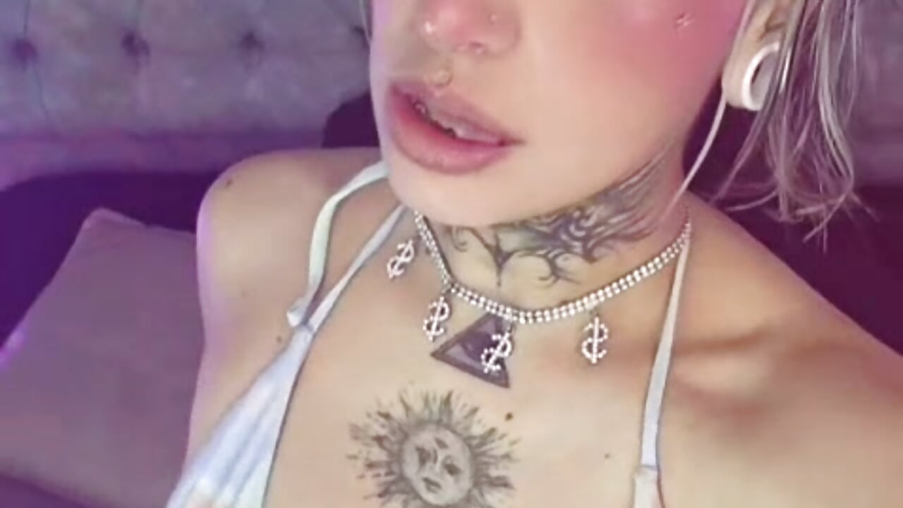 🌹🤳 - Gyal_Smith 캠 모델의 동영상