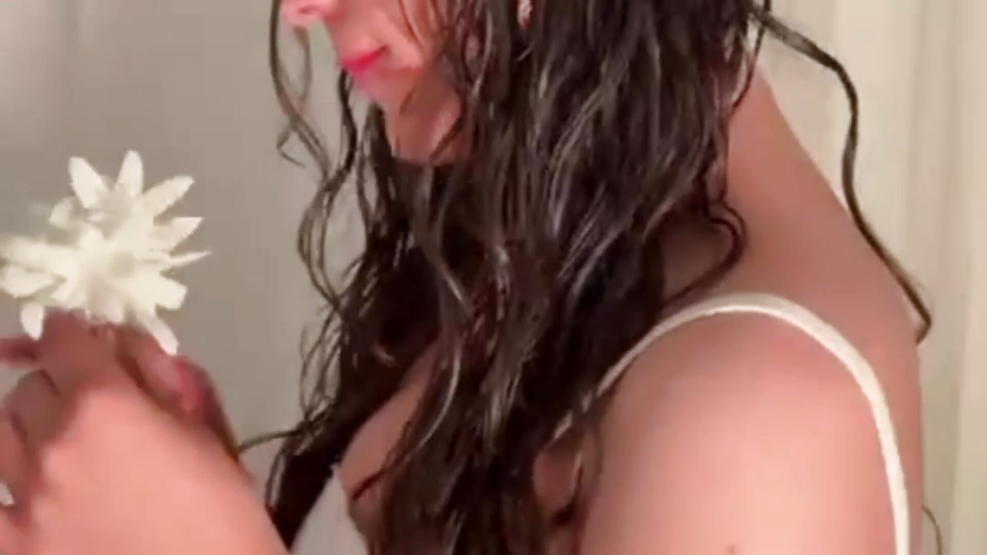 BEAUTY GIRL - відео від вебкаммоделі Honney_Bunny18