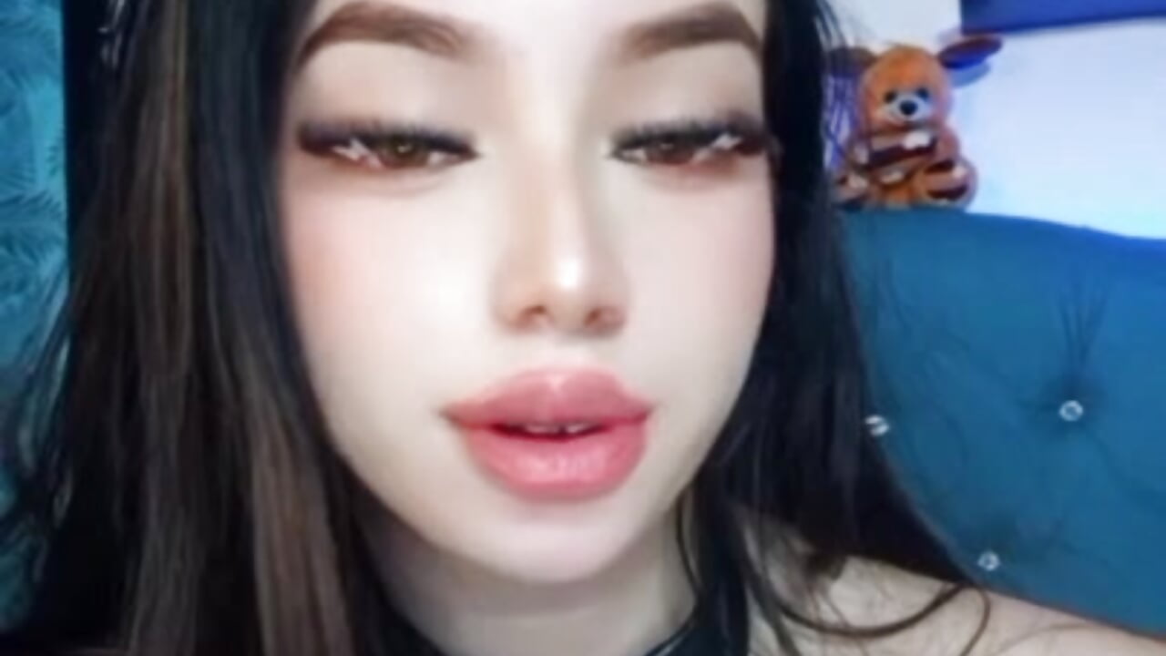 💦✨ - video di DivaNoirr modella di cam