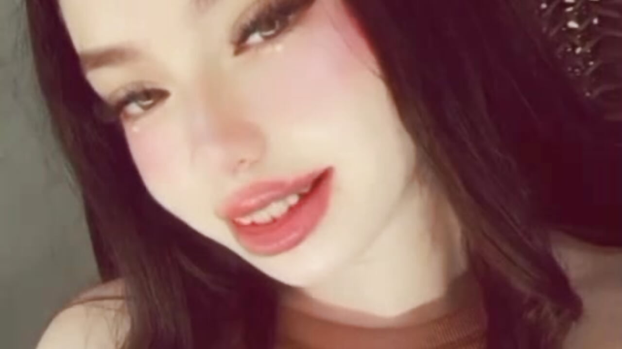 come and get to know each other better✨🩷🍒 - video oleh DivaNoirr kamera model