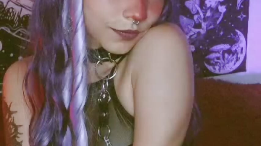 profile-intro-video-1775000286 – video od webkamerové modelky nyxmurtualer666