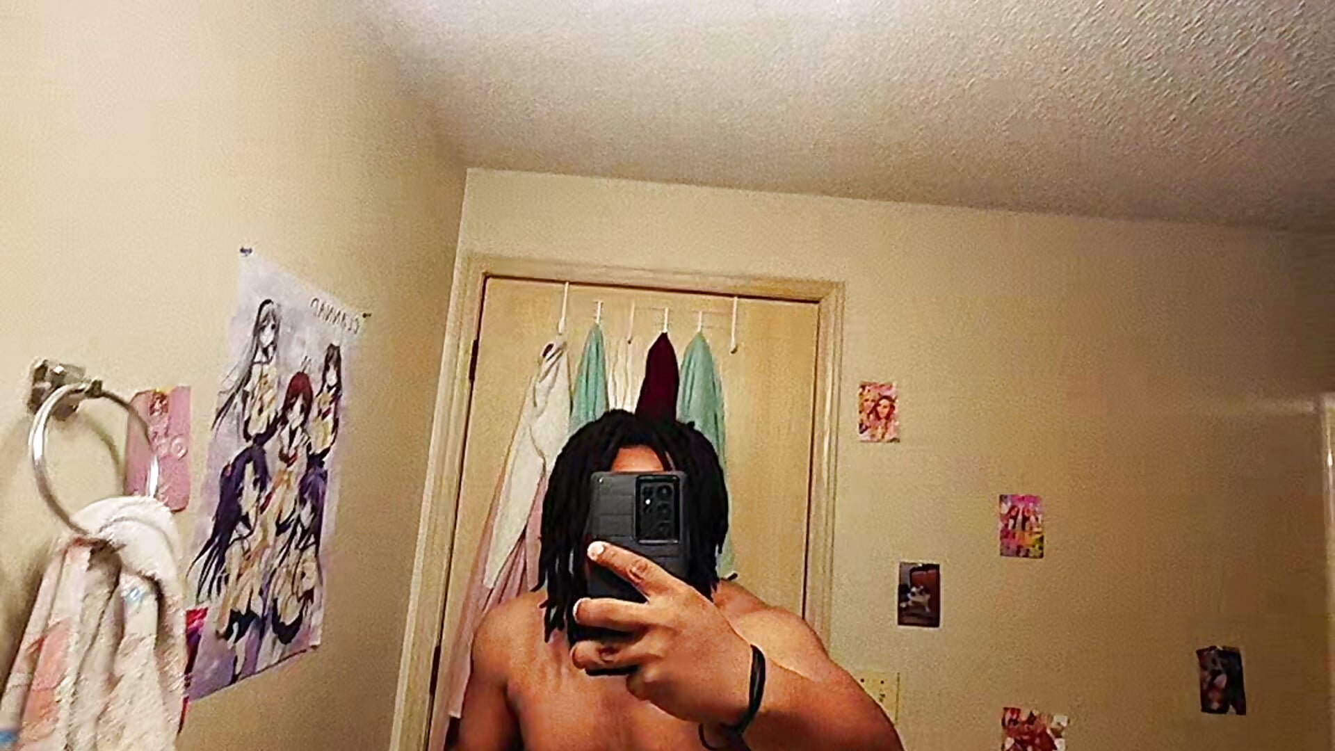 22642 - video av IslandBoiZee cam model