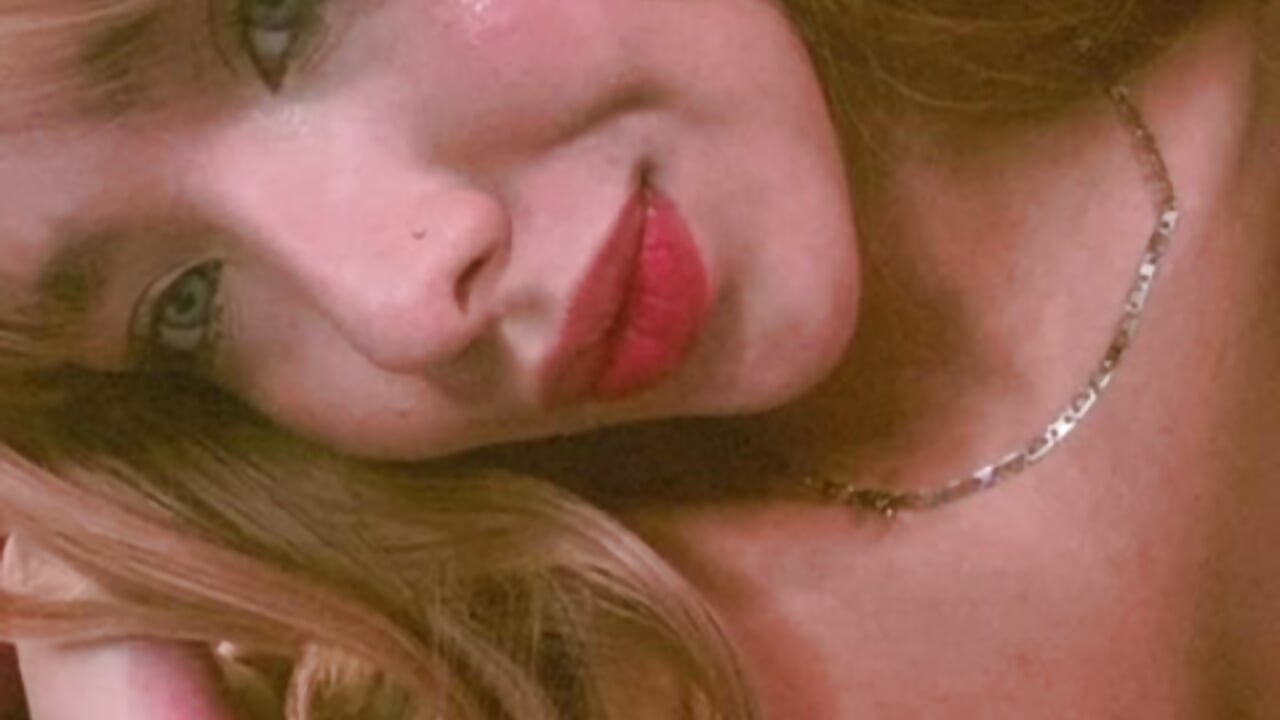 Pink🎀 - video HilaryQueen_ kameramallilta