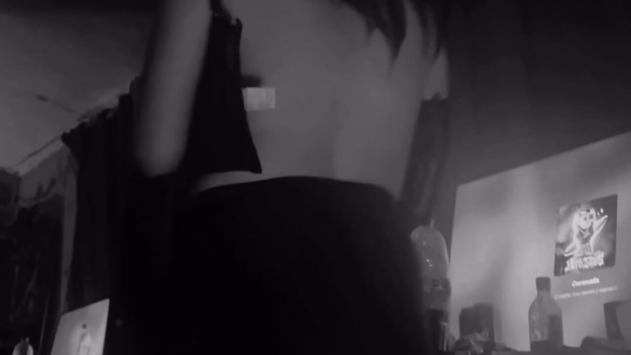 profile-intro-video-1775975933 - video by Inmirrey cam model