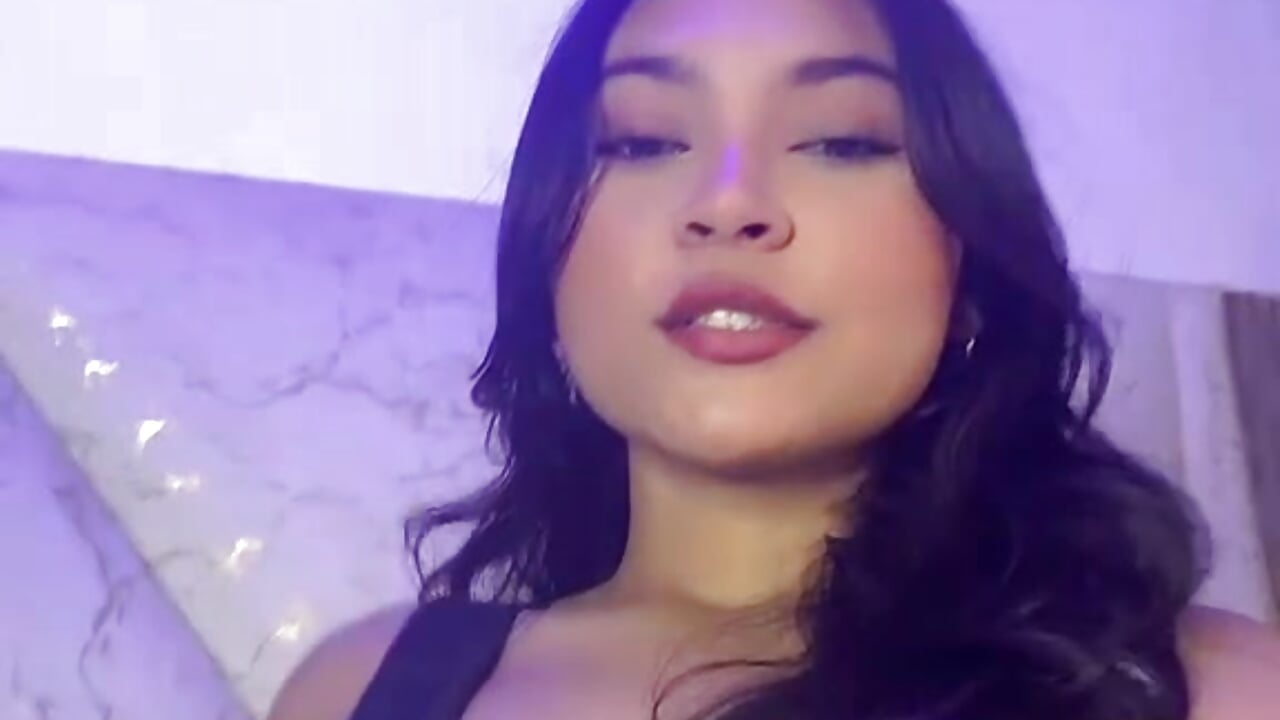 Let’s make this night unforgettable - vídeo de SweetNami_ modelo de câmara