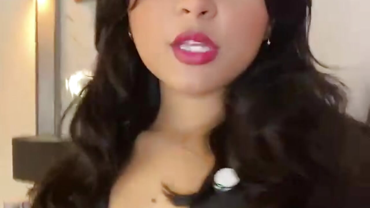 😈what are you waiting for to kigar with me 🖤🖤🖤 - vídeo de la modelo de cam SweetNami_