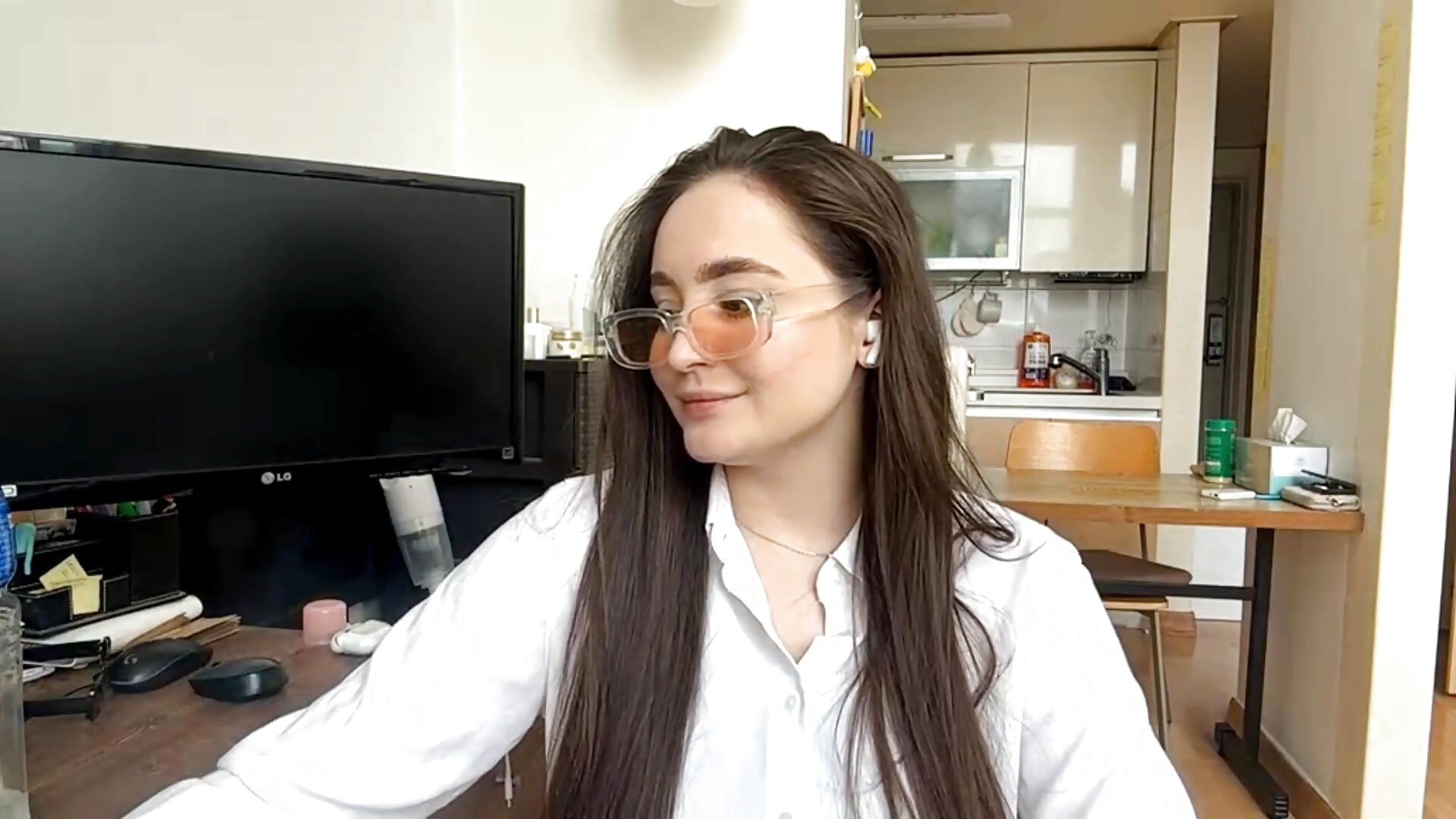 Live and Uncensored - video van Marry_Stritteded cam-model