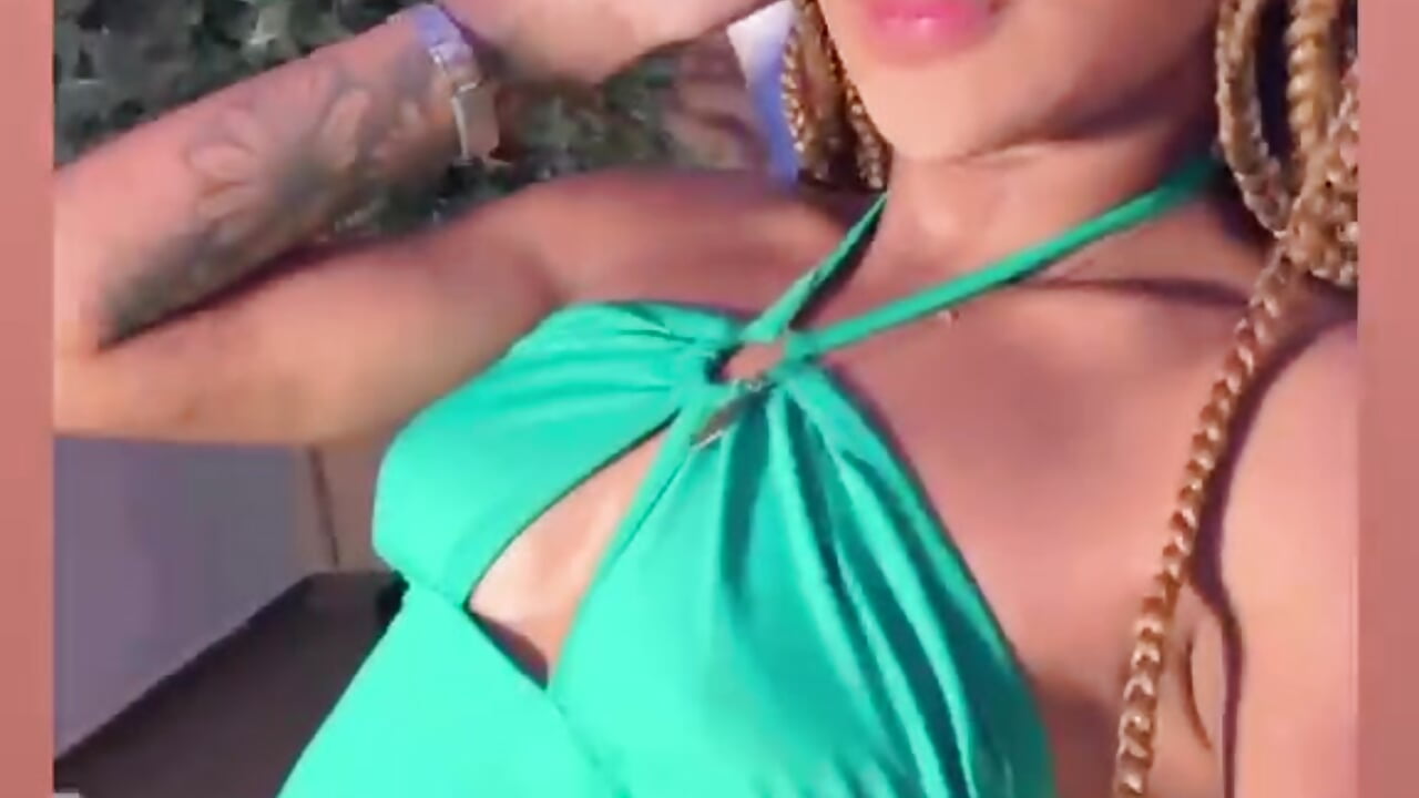 🤤